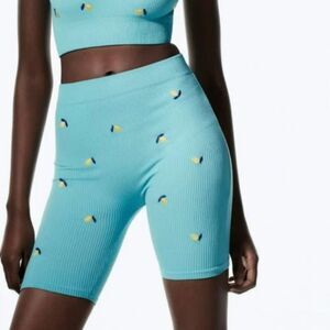 NWOT Floral ZARA Biker Shorts in XS